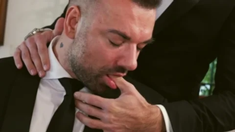 menatplay: A Tuxedo Serenade