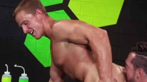 Hot House - Thick Landon Mycles goes in for plowing hard