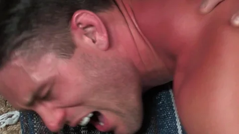 FalconStudios.com: Muscled has a soft spot for contest
