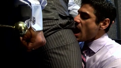 menatplay: Risky Business: Elevator Sex