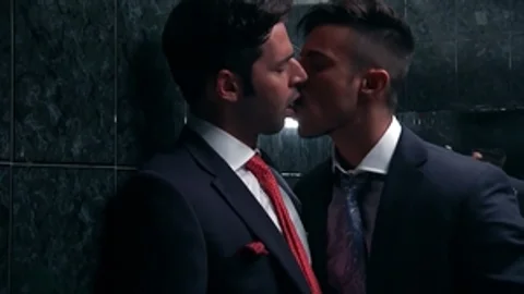 menatplay: Klein and Dario in a Filthy Power Couple