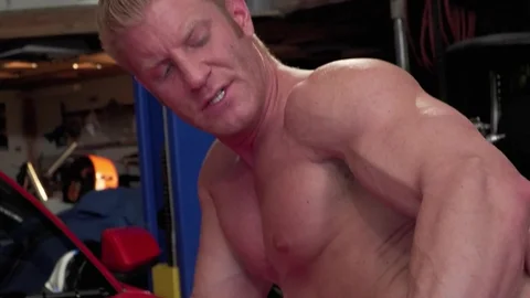 FalconStudios.com: Bodybuilder Johnny V butt fuck