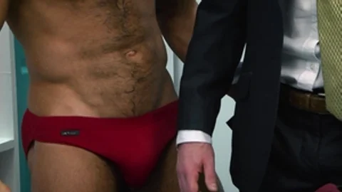 menatplay: Wet, Wild Sex at the Gym: Scott Hunter's Secret