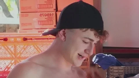 HotHouse: Arad Winwin raw masturbating porn
